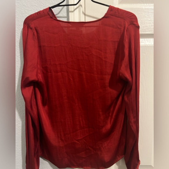 Banana Republic silk top - Picture 4 of 4